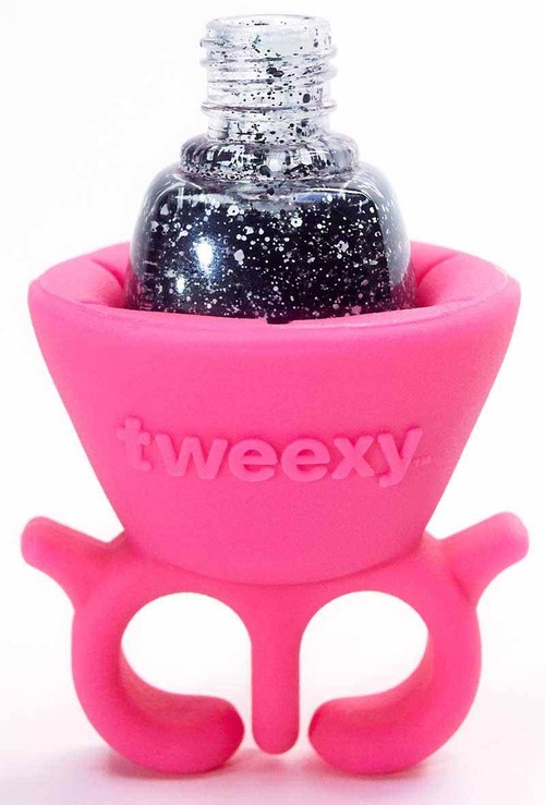 tweexy-in-bonbon-pink-holds-all-nail-polish-brands
