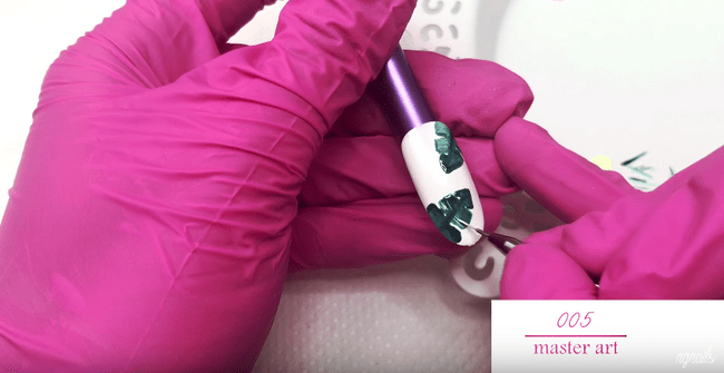 proste zdobienie krok po kroku tropikalne zdobienia manicure hybrydowy tutorial 06